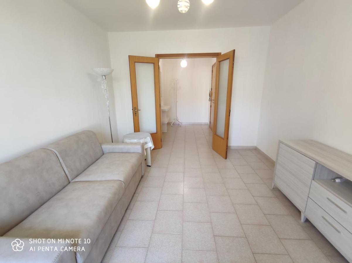 Casa Di Gigi- Comodo Appartamento In Galatina Eksteriør bilde