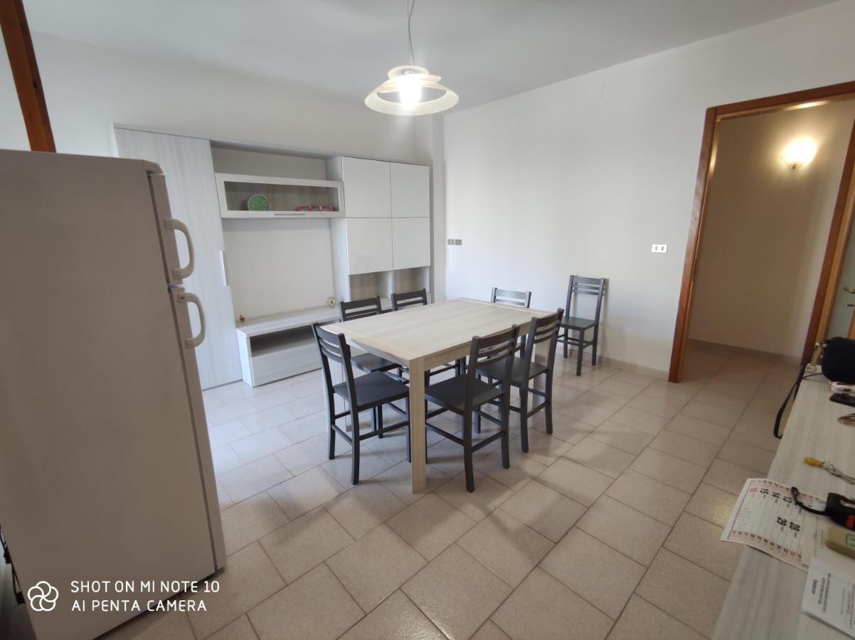 Casa Di Gigi- Comodo Appartamento In Galatina Eksteriør bilde