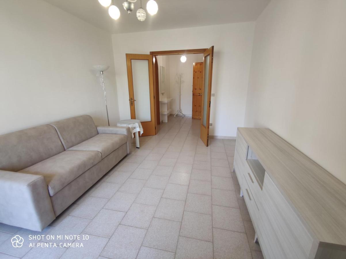 Casa Di Gigi- Comodo Appartamento In Galatina Eksteriør bilde