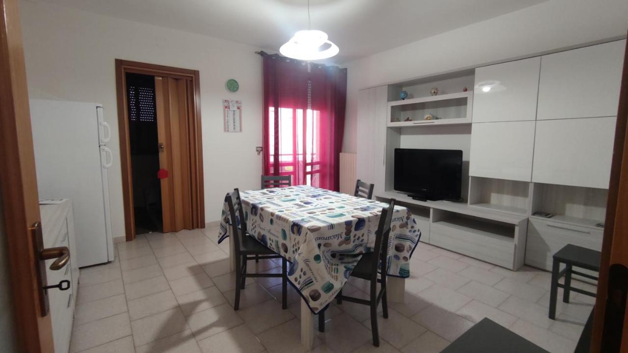 Casa Di Gigi- Comodo Appartamento In Galatina Eksteriør bilde